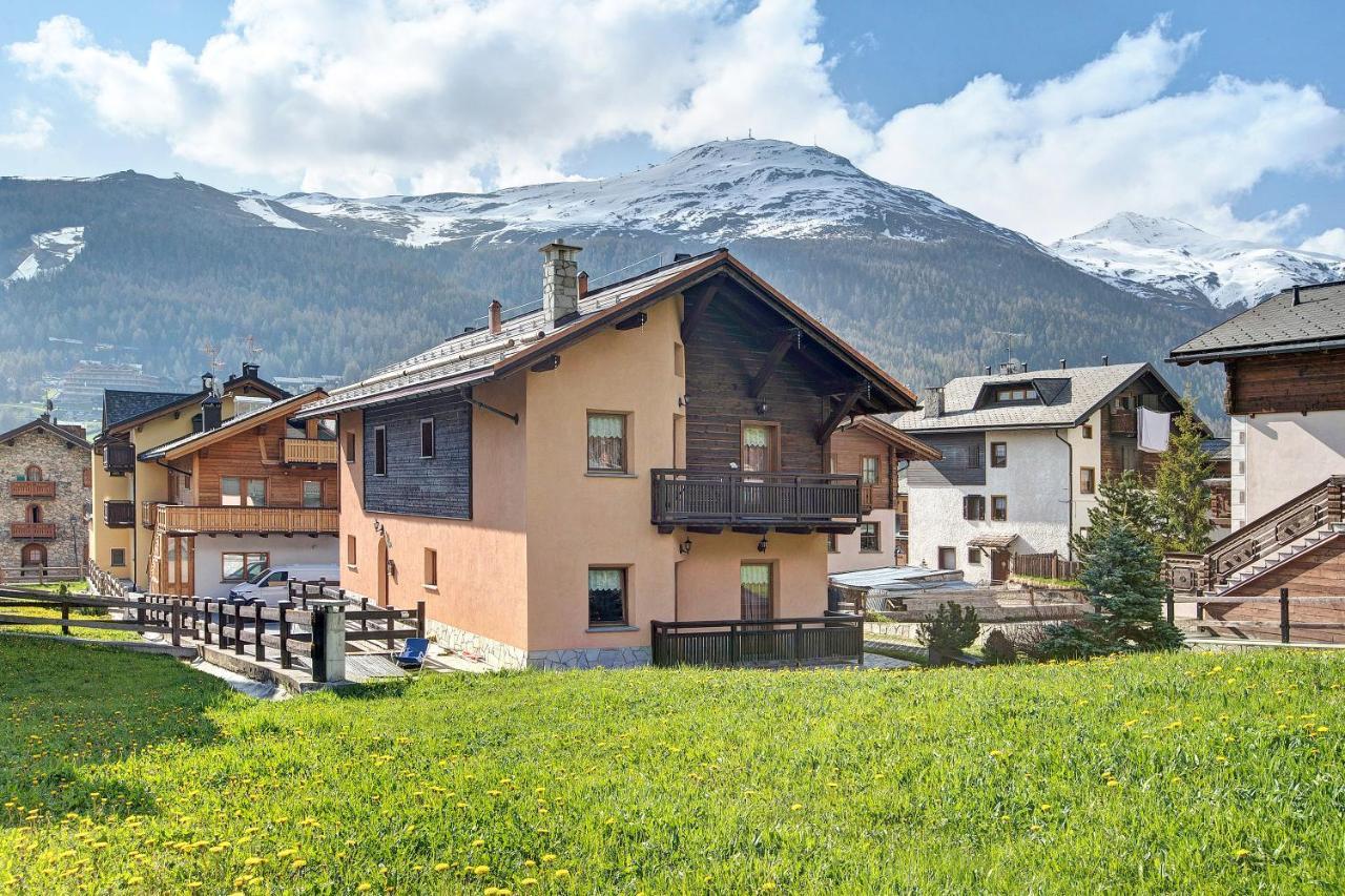 Baita Truzz Appartamento Valle Livigno Luaran gambar