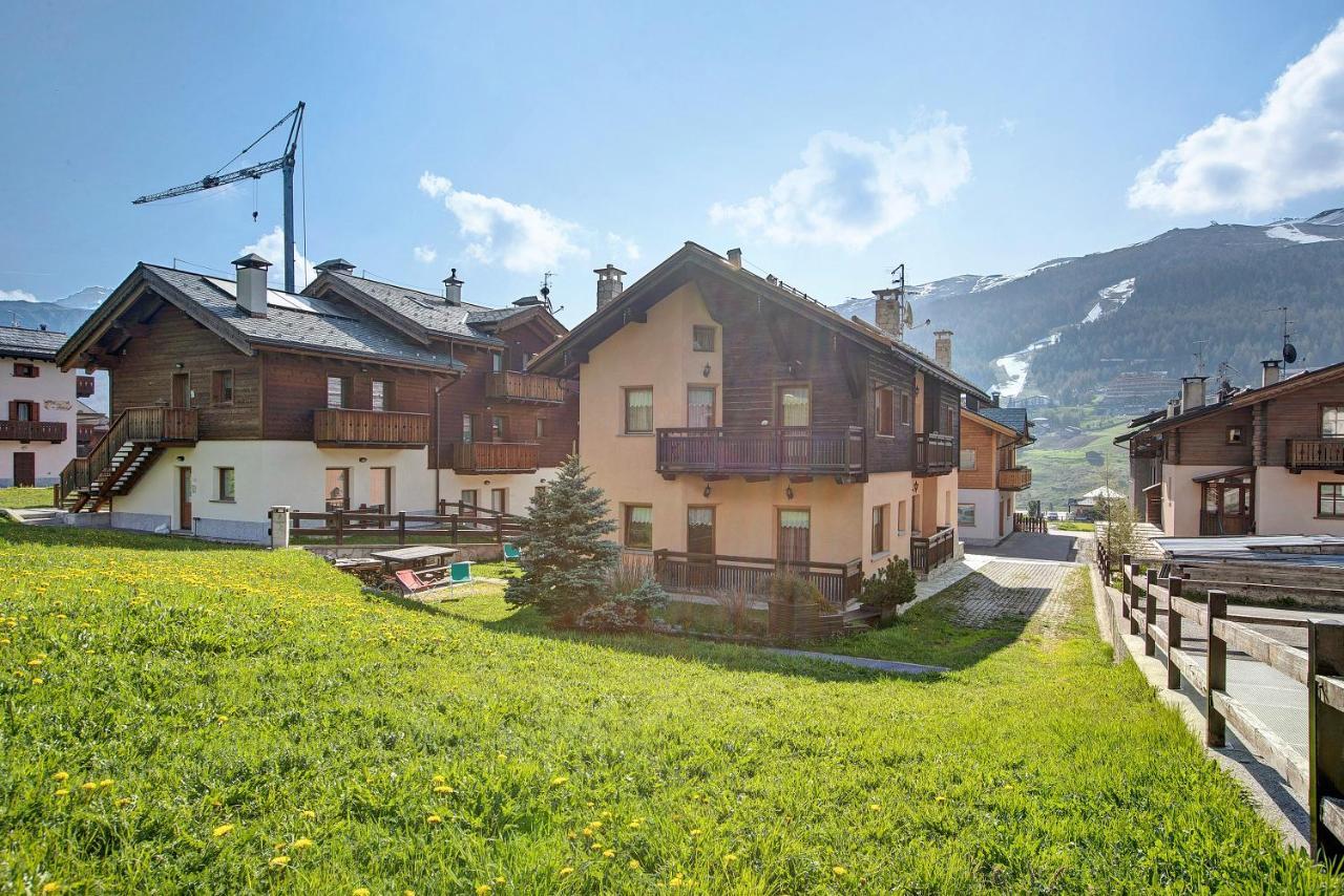 Baita Truzz Appartamento Valle Livigno Luaran gambar